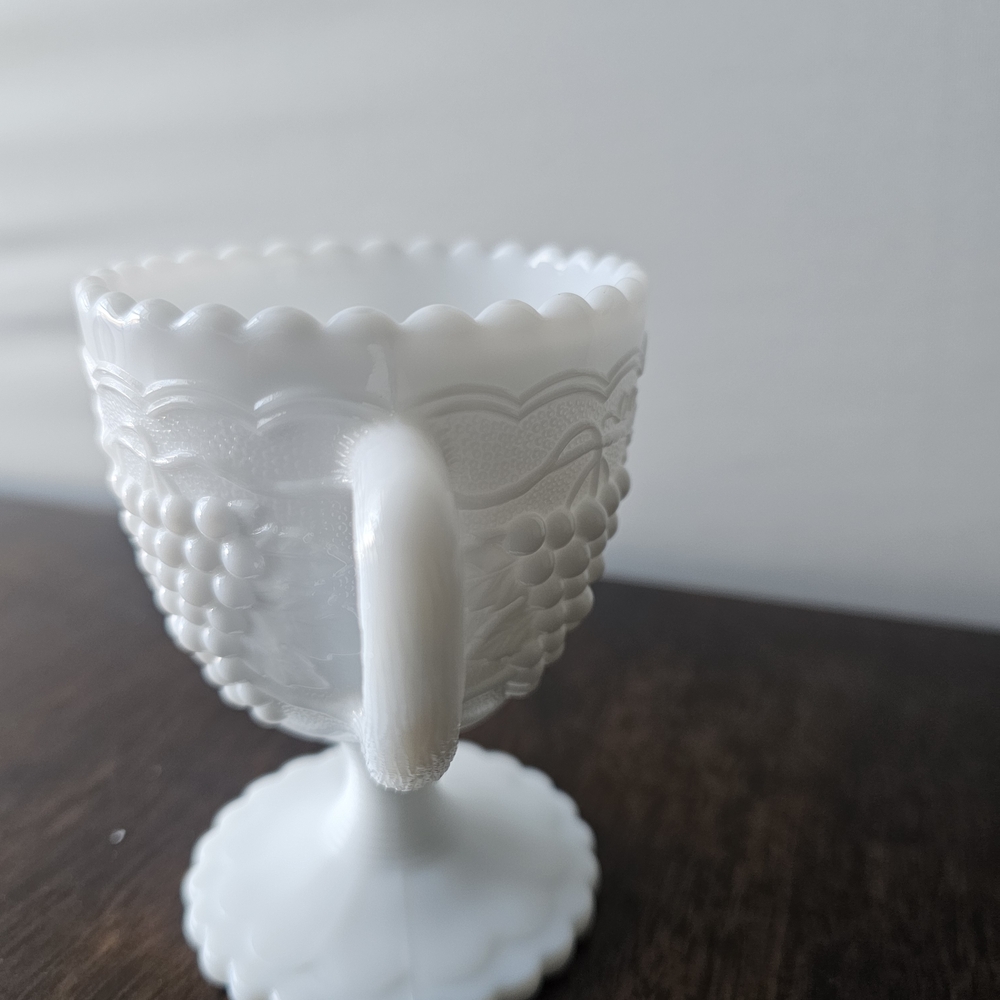 White Milk Glass Double Handled Trophy Cup Style Piece - Picture 3 of 9